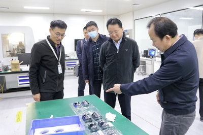 探訪東方電氣集團科學技術(shù)研究院創(chuàng)新中心 能源科技服務的未來引擎